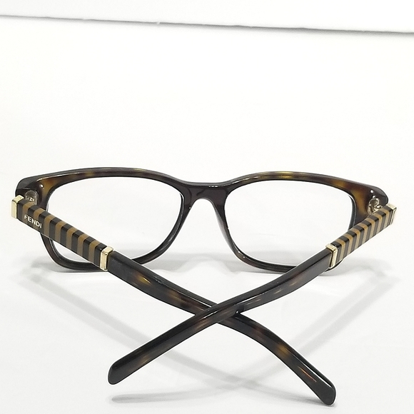 Fantastic looking Fendi eyeglasses Frames - Picture 4 of 16